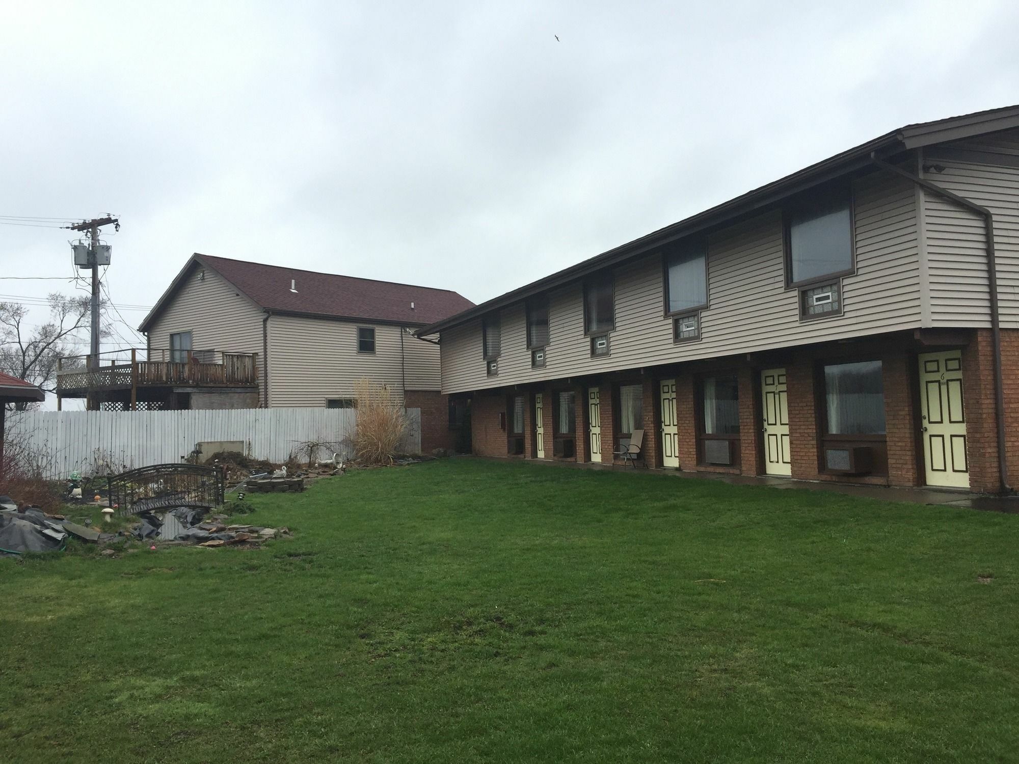 Aartpark Hotel Inn At Lewsiton Lewiston Exterior foto